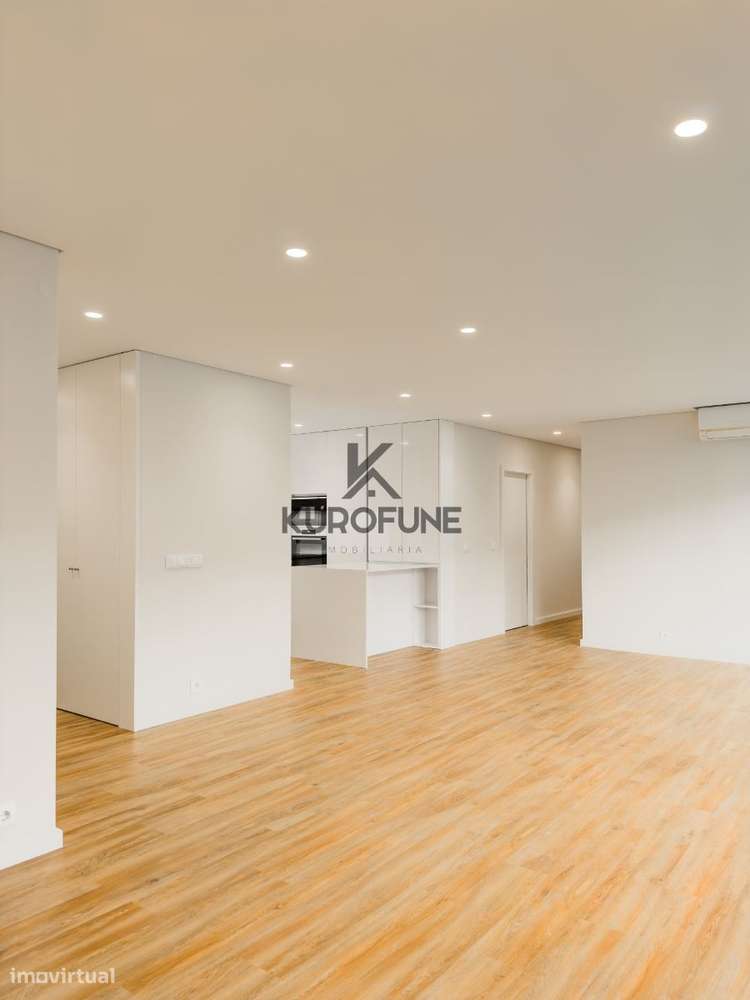 T3 Totalmente Equipado em Avintes  Excelente Investimento com Rendi...-19