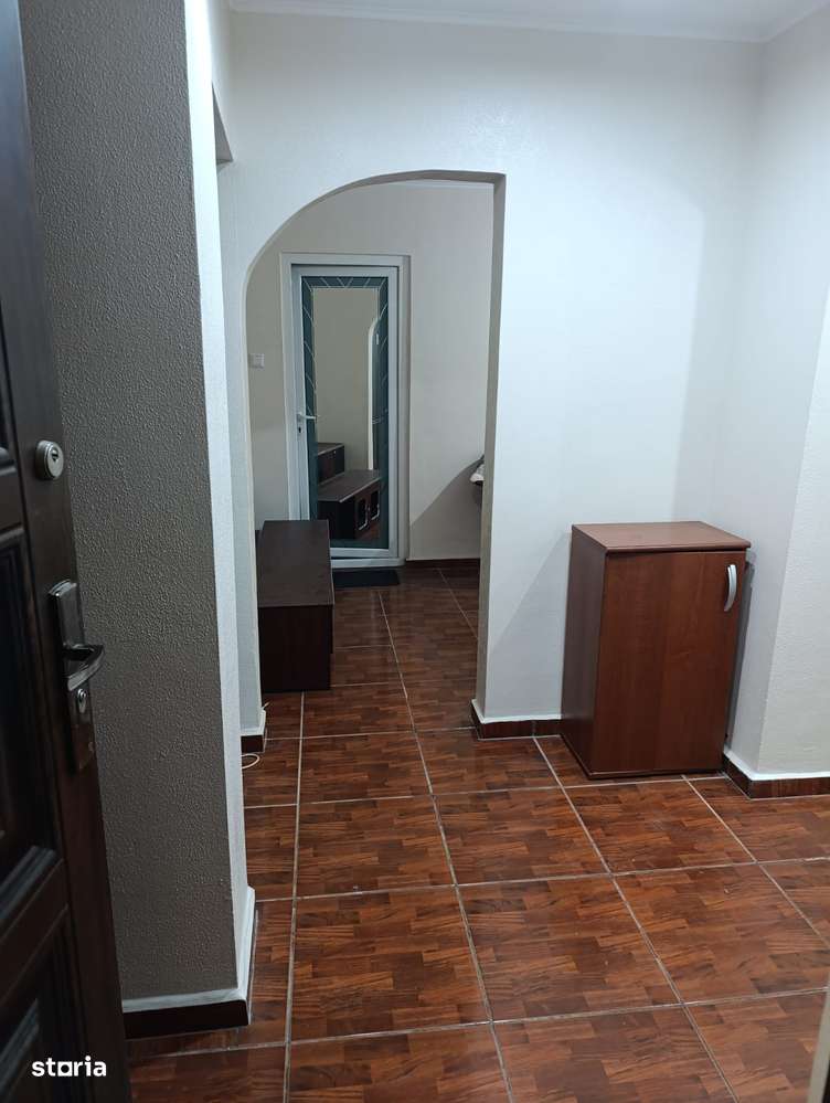 Apartament 3 cam decomandat, stradal (balcon Spațiu comercial în acte)-10