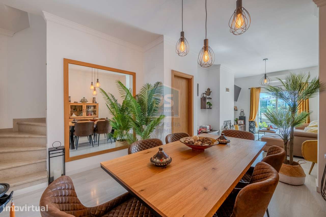 Moradia em Banda T2+2 Venda em Albufeira e Olhos de Água,Albufeira-7