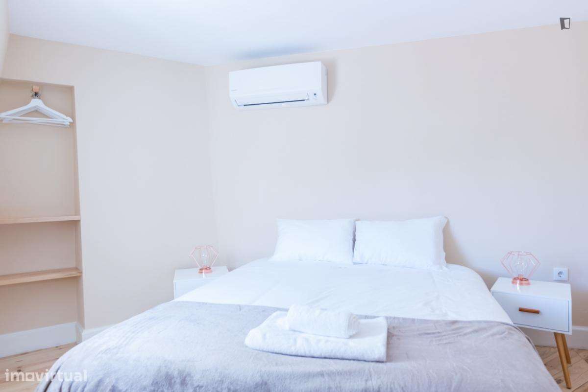 Apartamento com 1 quartos - localizado em Montes Claros Coimbra - Grande imagem: 3/10