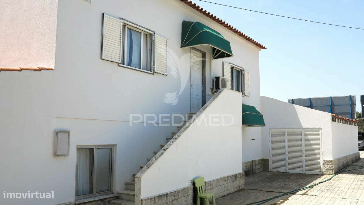 Quinta 10.080m2 com moradia bi familiar 411m2 e piscina - Grande imagem: 2/20