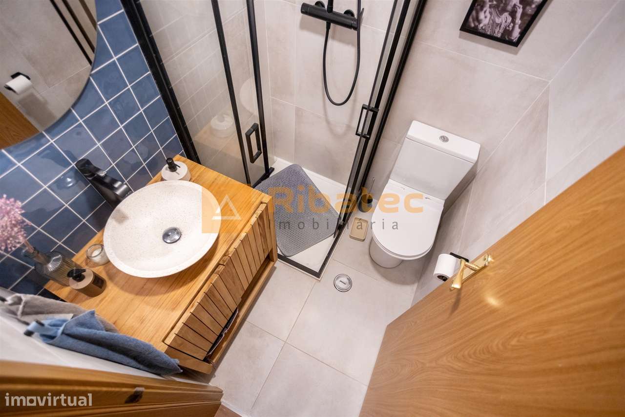 Apartamento T3 no Monte da Caparica-24