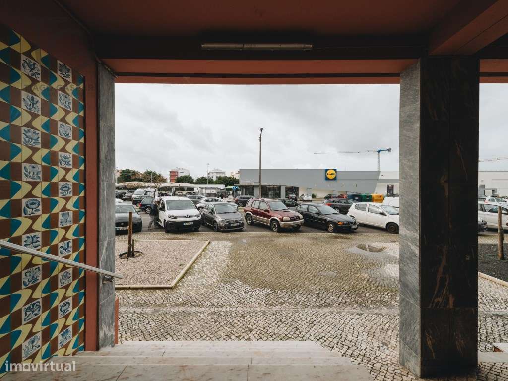 Apartamento T3 com 2 WC nas Caldas da Rainha-9