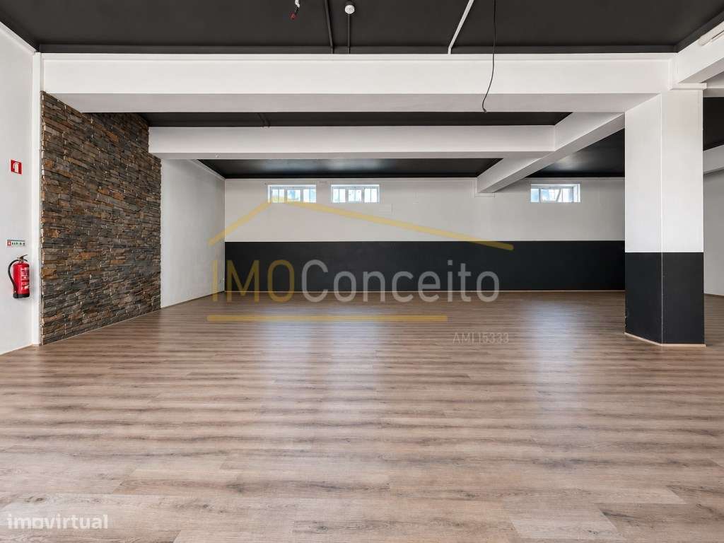Loja para comércio ou habitação-18
