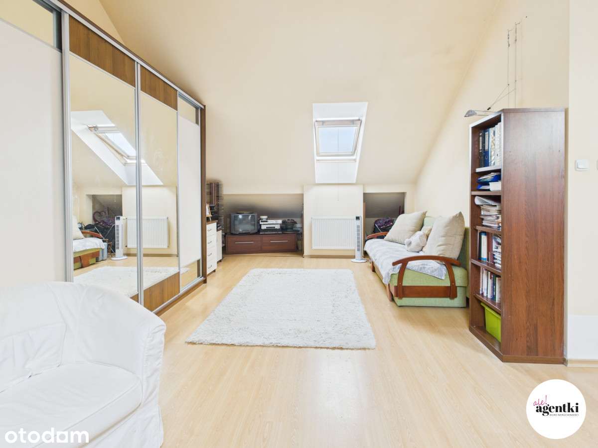 Dwupoziomowe mieszkanie, idealne dla rodziny!-7