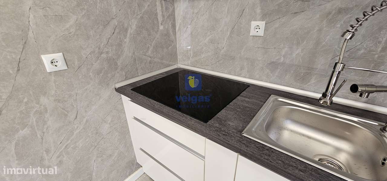 Apartamento T1 na Venteira, Amadora-5