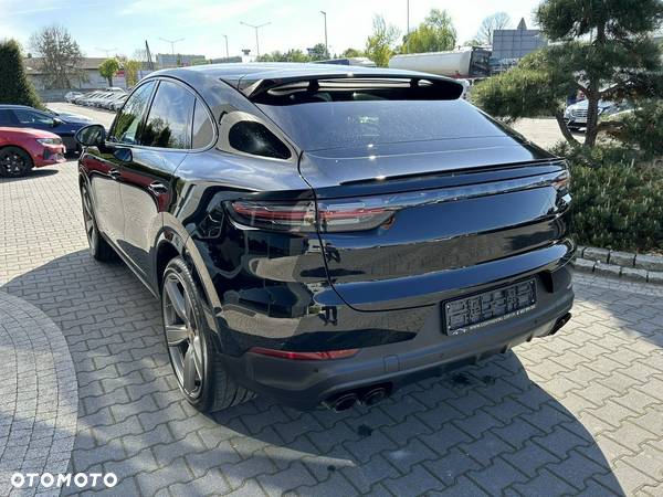 Porsche Cayenne Coupe Platinum Edition - 6