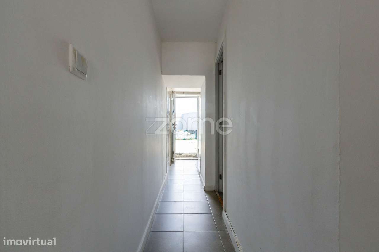 Moradia T2 com Terraço Privativo.-6