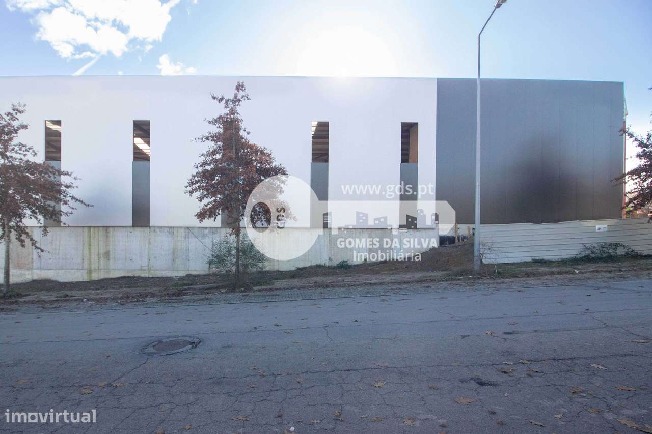 Pavilhão Industrial 700 m² Novo com Escritórios | Mós, Vila Verde - Grande imagem: 4/24