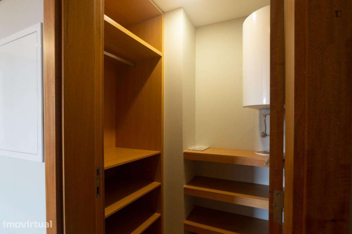 Apartamento com 1 quartos - localizado em Matosinhos Porto - Grande imagem: 5/6