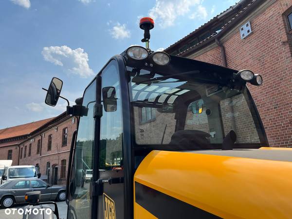 JCB TM 310 S - 21