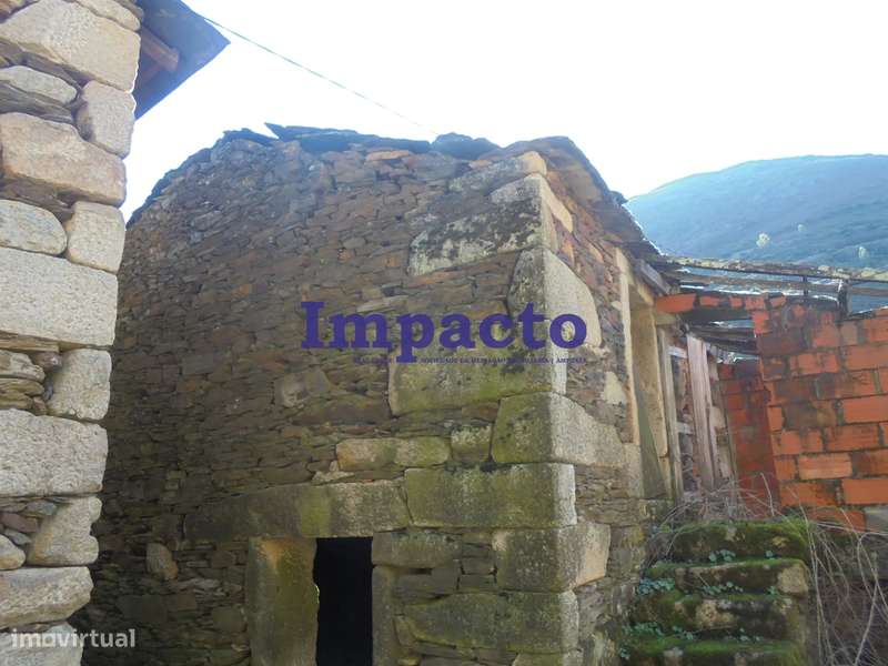 Moradia para restauro em Janarde, Arouca - Grande imagem: 5/8