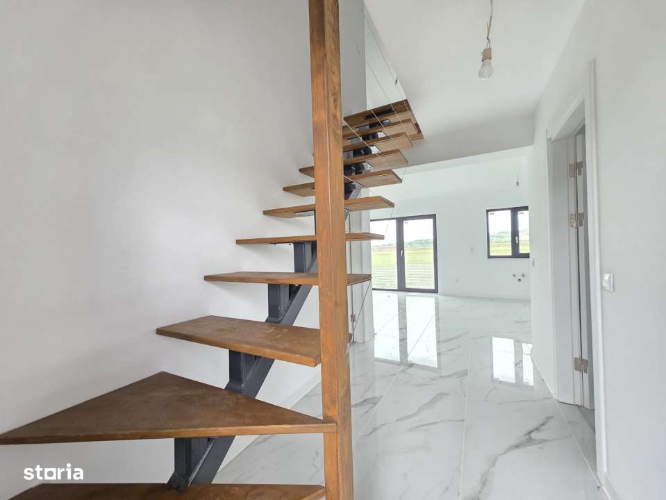 Casa tip duplex cu gradina de 125mp, regim P+M - Imagine principală: 4/16