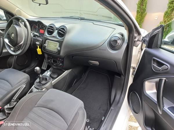 Alfa Romeo MiTo 1.3 JTDM 16V Super - 15