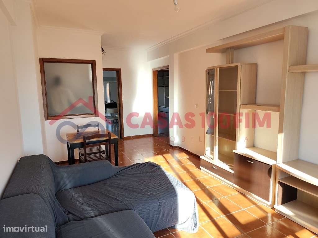 T2 mobilado e equipado às portas de Leiria - Grande imagem: 1/7