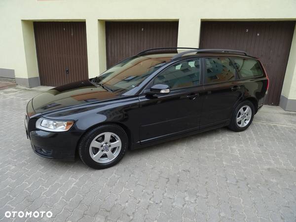 Volvo V50 1.6D DPF DRIVe Momentum - 24