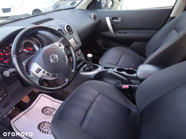 Nissan Qashqai 1.6 DCi Acenta EU6 - 8