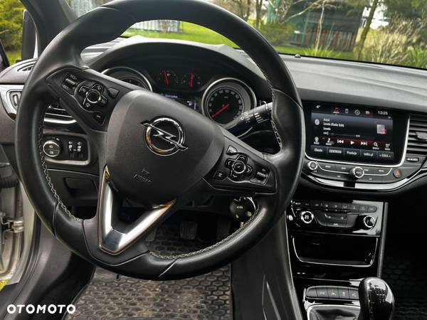 Opel Astra V 1.4 T Dynamic - 10