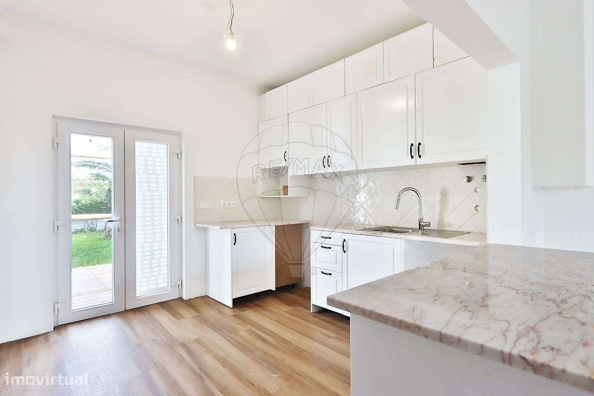 Moradia T4 para venda - Grande imagem: 2/28