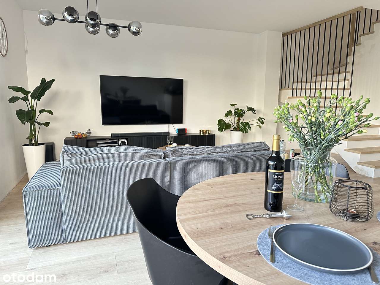 Przestronny dom dla rodziny w Złotnikach, 4 sypialnie, wysoki standard-10