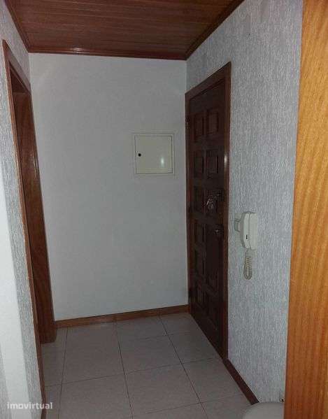 Apartamento T1 - Rio de Mouro - Grande imagem: 4/10