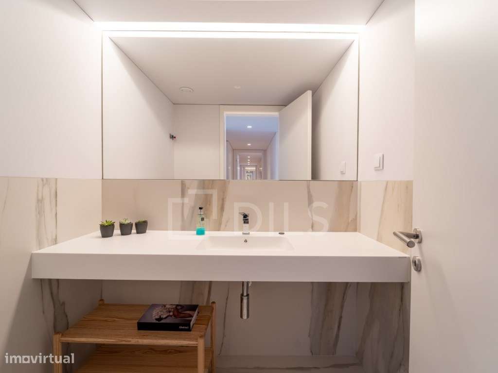 Penthouse T4 em Vila Nova de Gaia na Quinta Marques Gomes-17