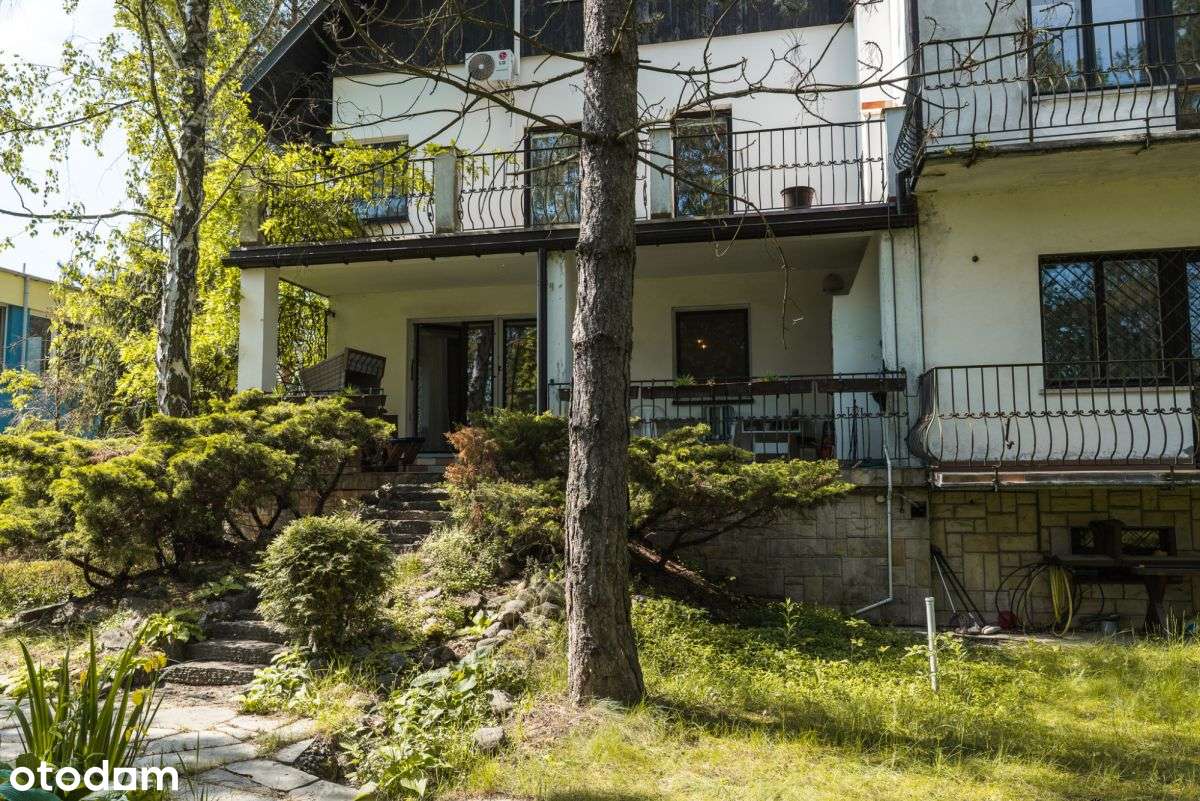 Przestronny dom dla rodziny z pięknym ogrodem-3