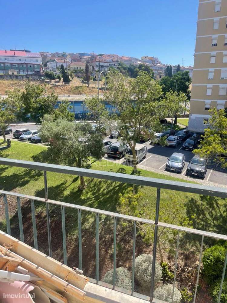 T3 Amadora Damaia - Grande imagem: 2/28