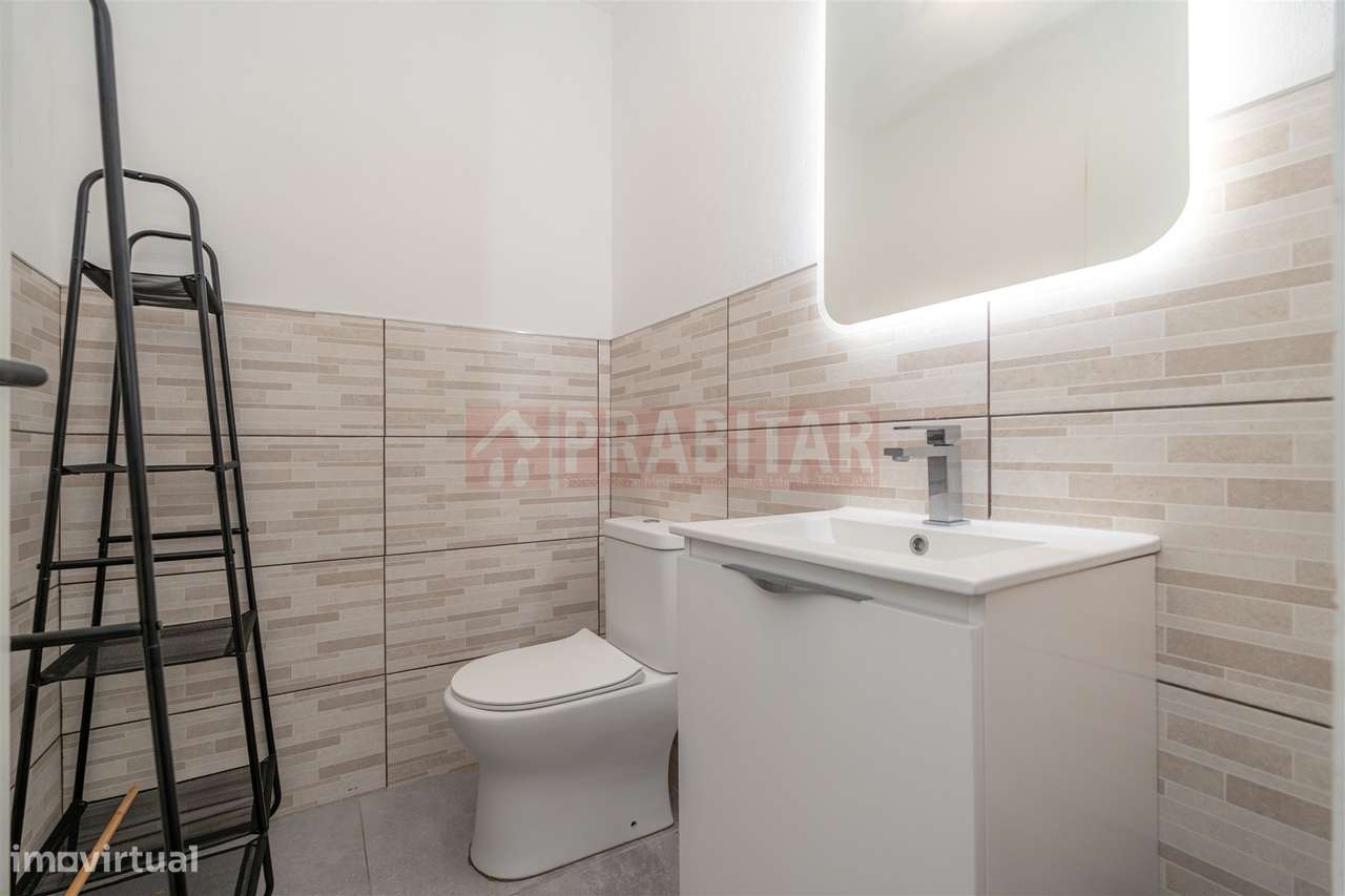 MORADIA T3 COMO NOVA EM AVEIRO/SANTA JOANA-27