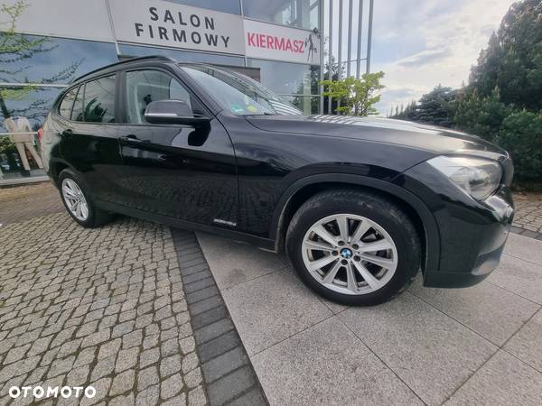 BMW X1 xDrive18d xLine - 27