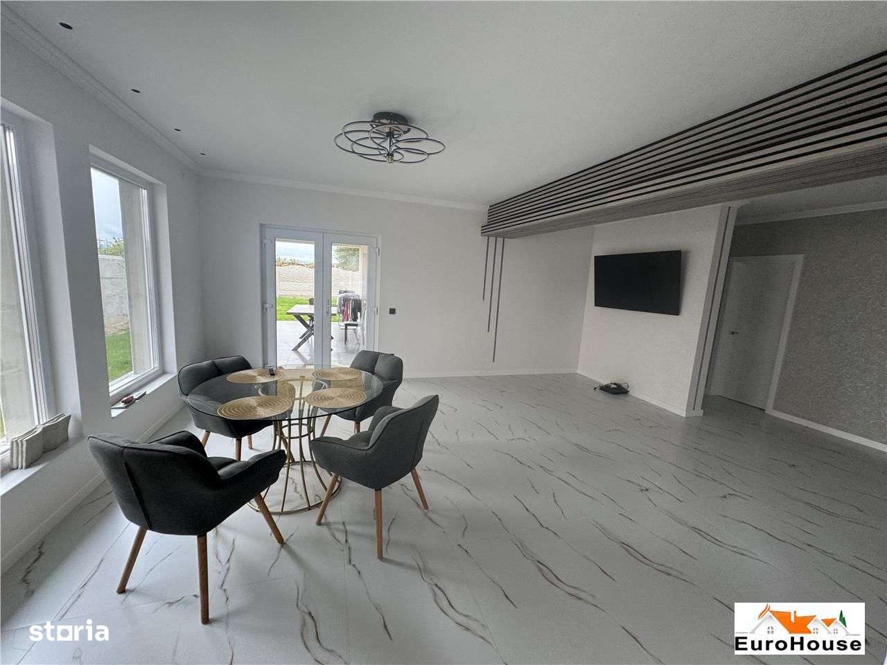 Casa superba pe un nivel de vanzare in Alba Iulia - Imagine principală: 4/20