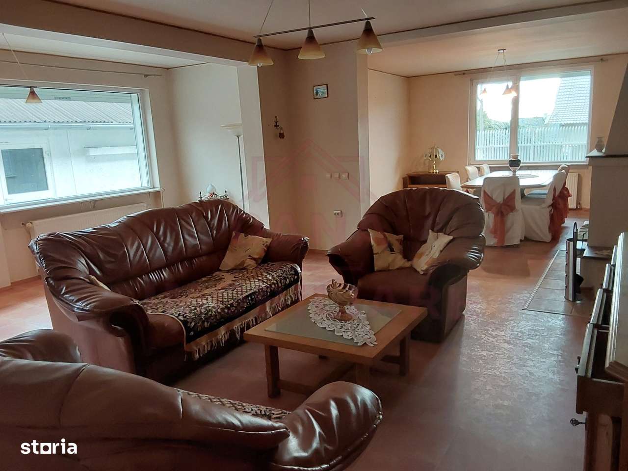 CASĂ P+E, 360 MP, 5 CAMERE\ OȚELU-ROȘU\ZONA GAI-1