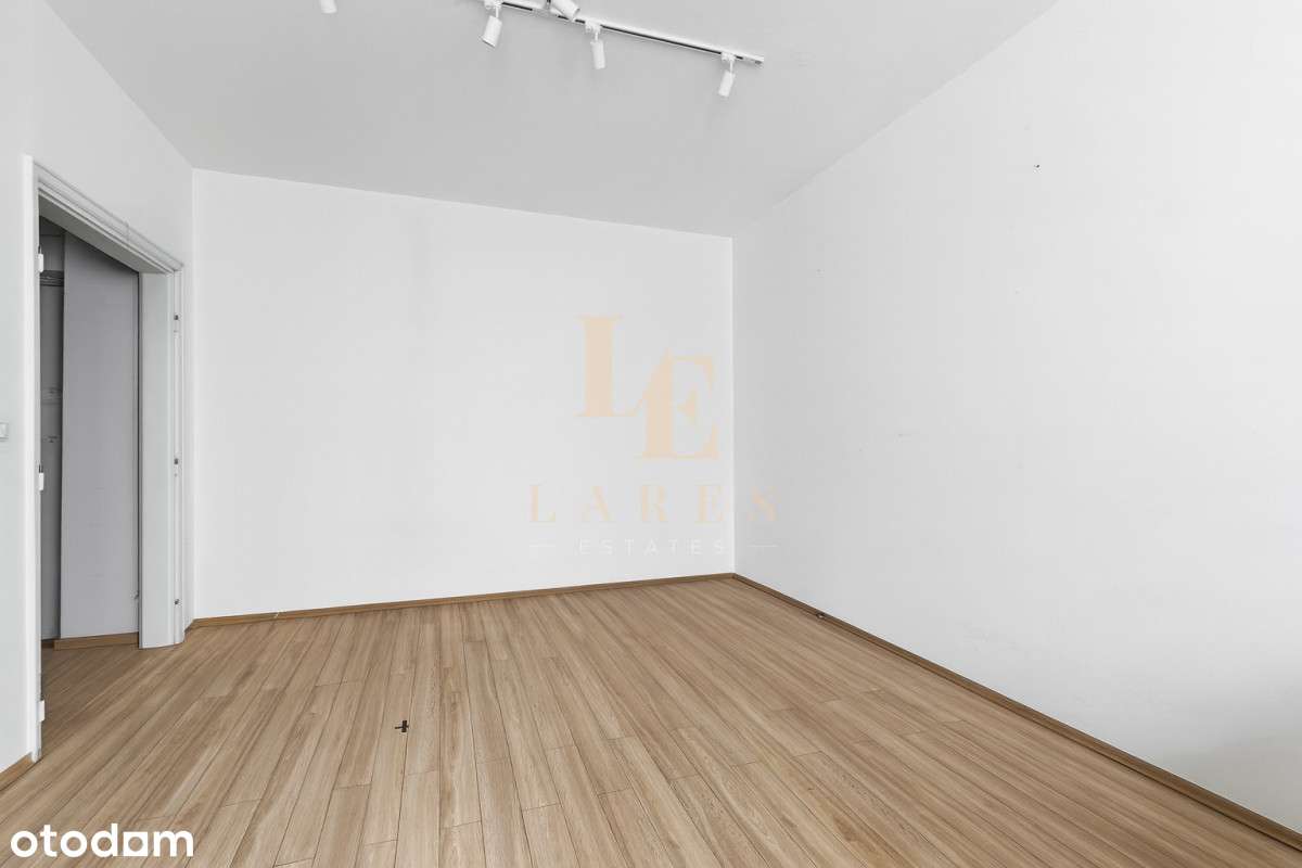 Zabytkowa Kamienica z windą | ul.Wilcza | Piwnica-3