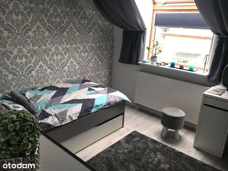 Dwupoziomowy apartament z dużym tarasem i miejscem postojowym.-10