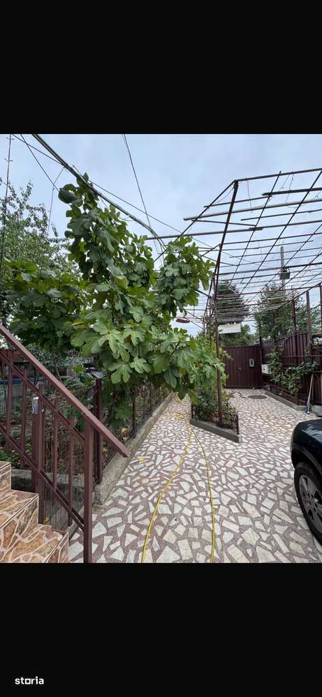 Casa 8 camere de vanzare Sector 5- zona Sălaj - Imagine principală: 4/20