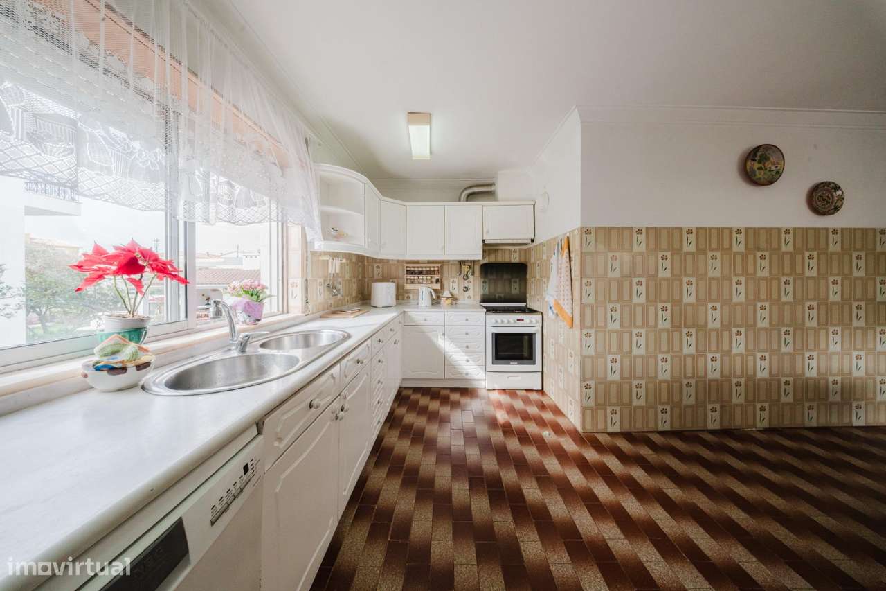 Moradia Independente T4 com Lote de 1.000 m2 em Fernão Ferro-26