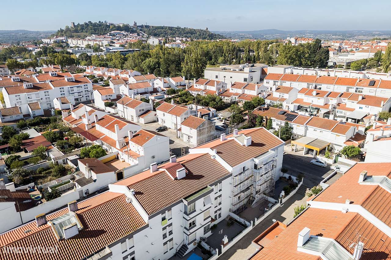 Apartamento T3 amplo e luminoso, numa das melhores zonas residenciais-30