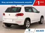 Volkswagen Tiguan - 6