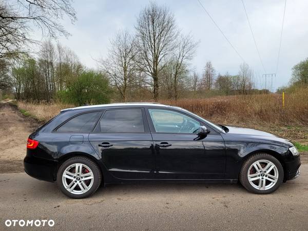 Audi A4 Avant 2.0 TDI DPF multitronic S line Sportpaket - 13