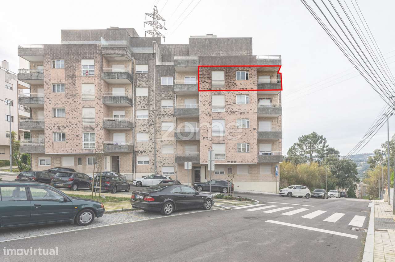 Apartamento T2, com Garagem e Varanda, em São Cosme, Gondomar - Grande imagem: 3/39