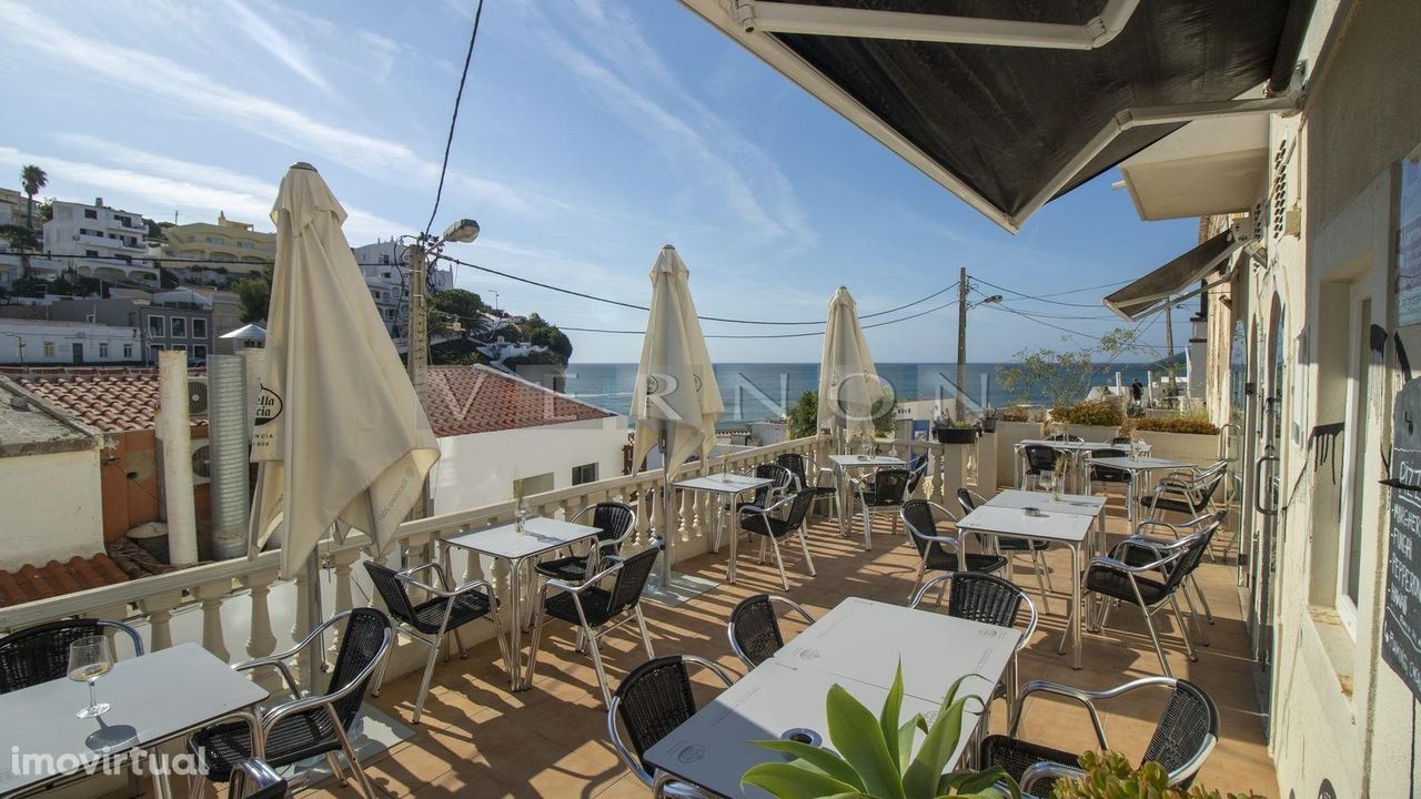 Algarve, Carvoeiro para venda:  Restaurante / Bar e apartamento T3 com