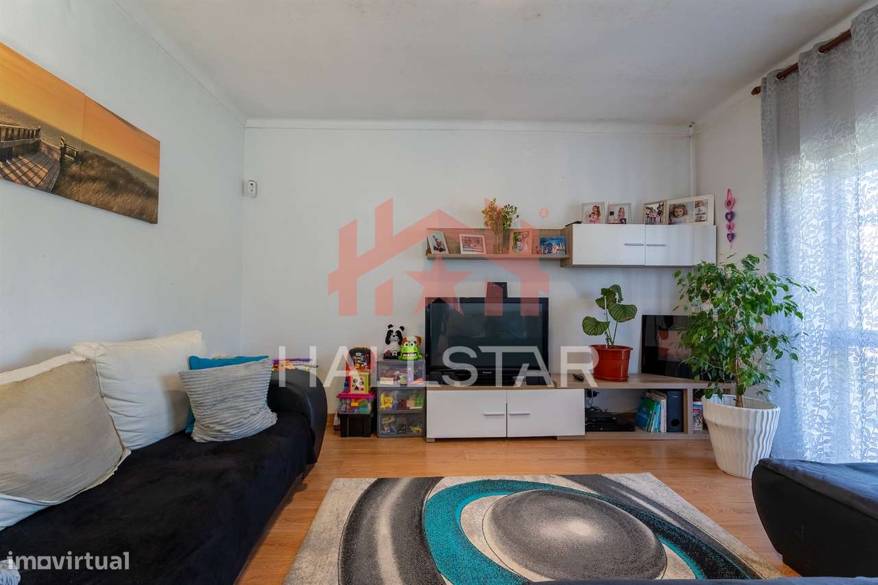 Moradia T3+1 / Lote com 1200m2 / Regueira de Pontes - Grande imagem: 4/26