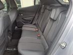 Peugeot 2008 1.2 PureTech GT Pack EAT8 - 3