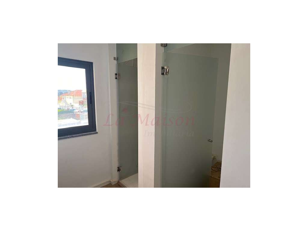 Condomínio privado de luxo V4 Duplex no Fanqueiro-31