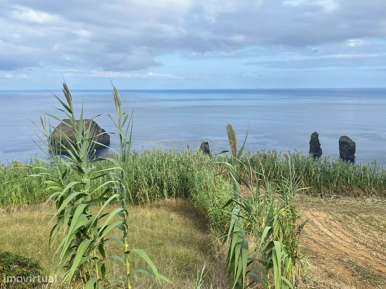 Frente ao mar terreno Urbano em Mosteiros, Ponta Delgada - Oportunidad - Grande imagem: 3/10