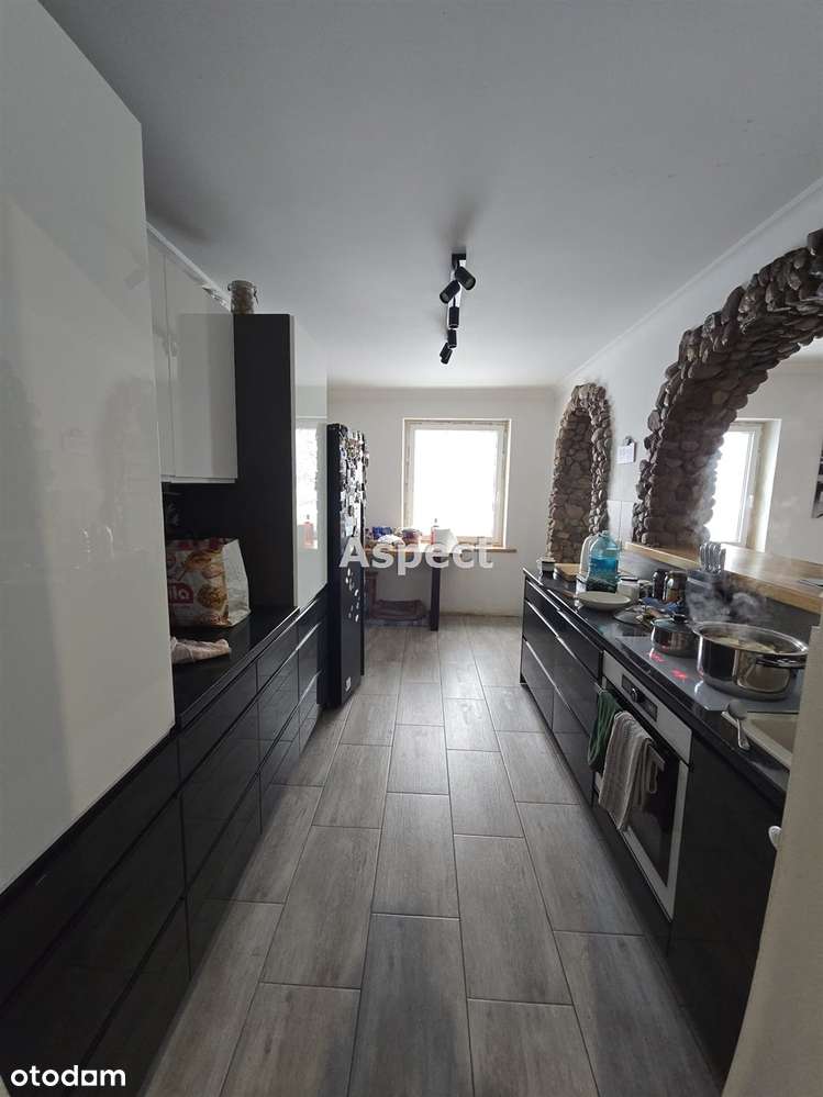 Obiekt Inwestycyjny Wraz Z Budynkiem Mieszkalnym-10