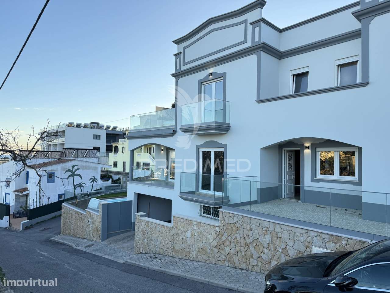 Moradia Isolada com piscina privada, garagem e vista mar - Grande imagem: 2/6