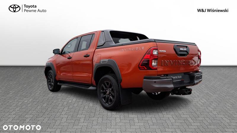 Toyota Hilux 2.8 D-4D Double Cab Invincible Sport 4x4 - 19