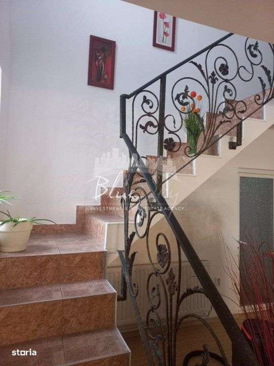 Refugiul perfect la malul marii-Vila camere 8 camere si foisor , Efori - Imagine principală: 4/19