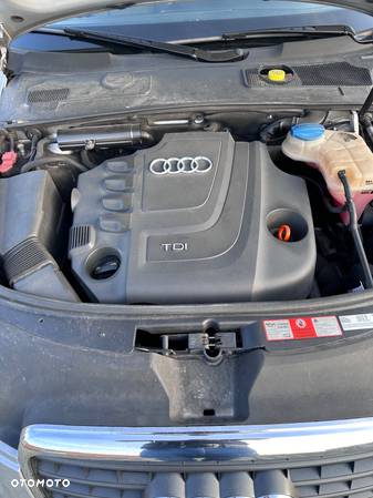 Audi A6 2.0 TDI Multitronic - 12